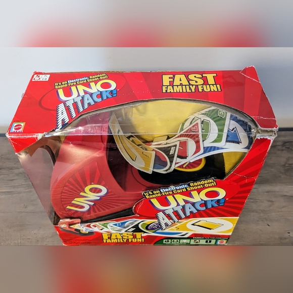 2005 Mattel UNO Attack Game Electronic Card Launcher & Sound Alert Family Fun - Picture 6 of 10